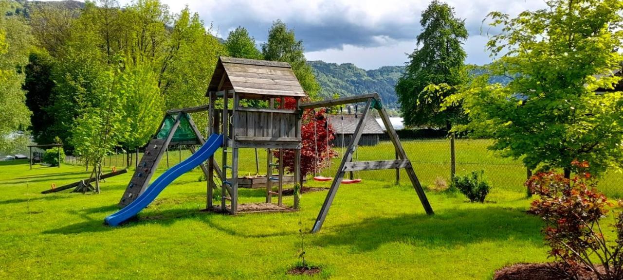 ボーデンスドルフゼイイドル ヴィンクラーアパートメント エクステリア 写真